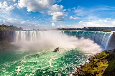 Explore Waterfalls in Tamil Nadu & Kerala – Nature Getaways by Kanishka Tours & Travels.